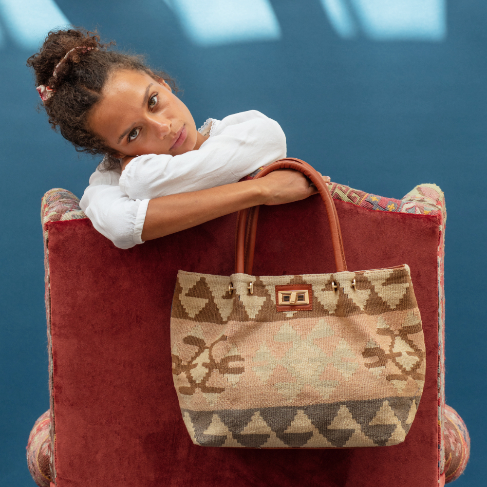 Fiona Shoulder Bag