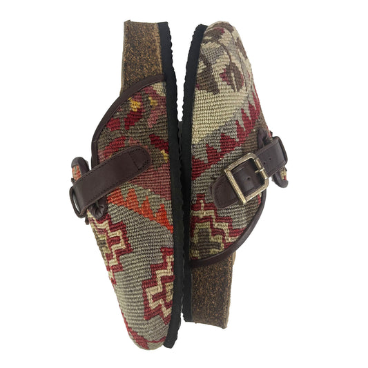 Evergreen - UK 4 Ladies Carpet Clog