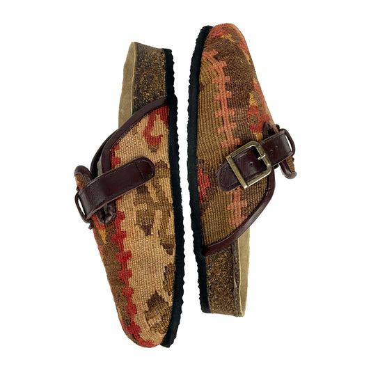 Ember - UK 5 Ladies Carpet Clog