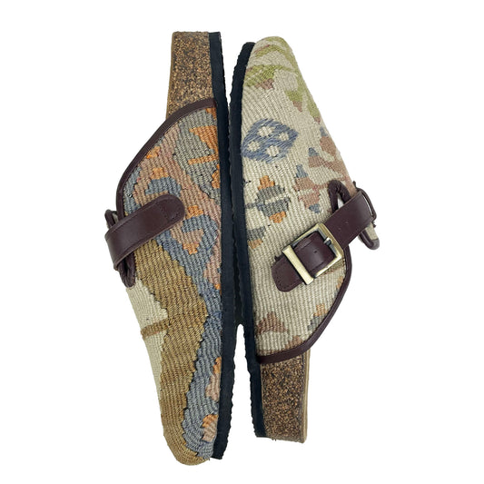 Pickle - EU 43 Unisex Carpet Clog