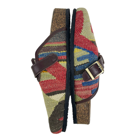 Taylor - UK 8 Ladies Carpet Clog
