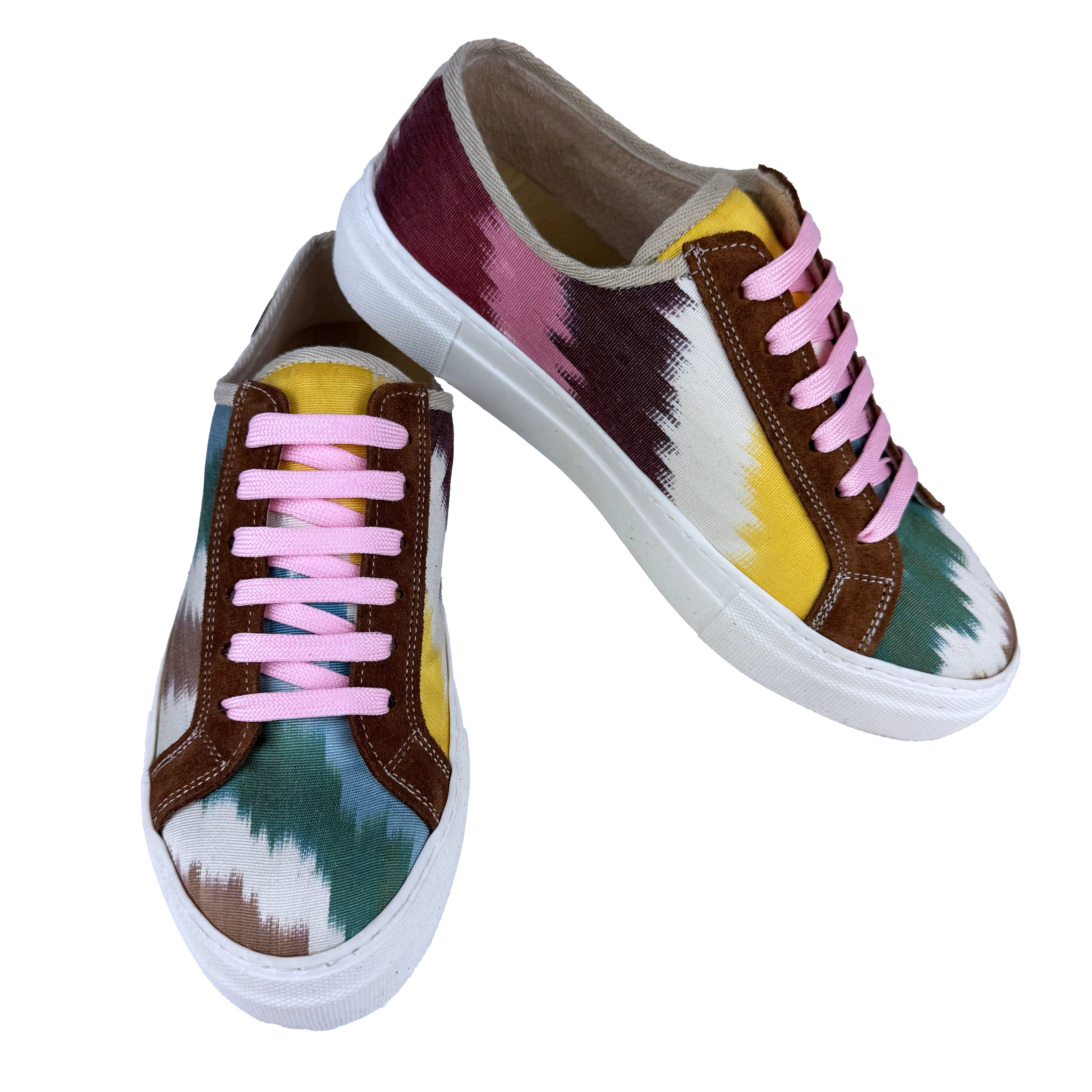 Drop of Rainbow - 'She Who Dares' Sneakers Size 5