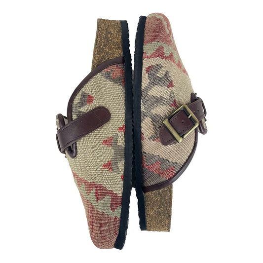 Clouds - UK 5 Ladies Carpet Clog