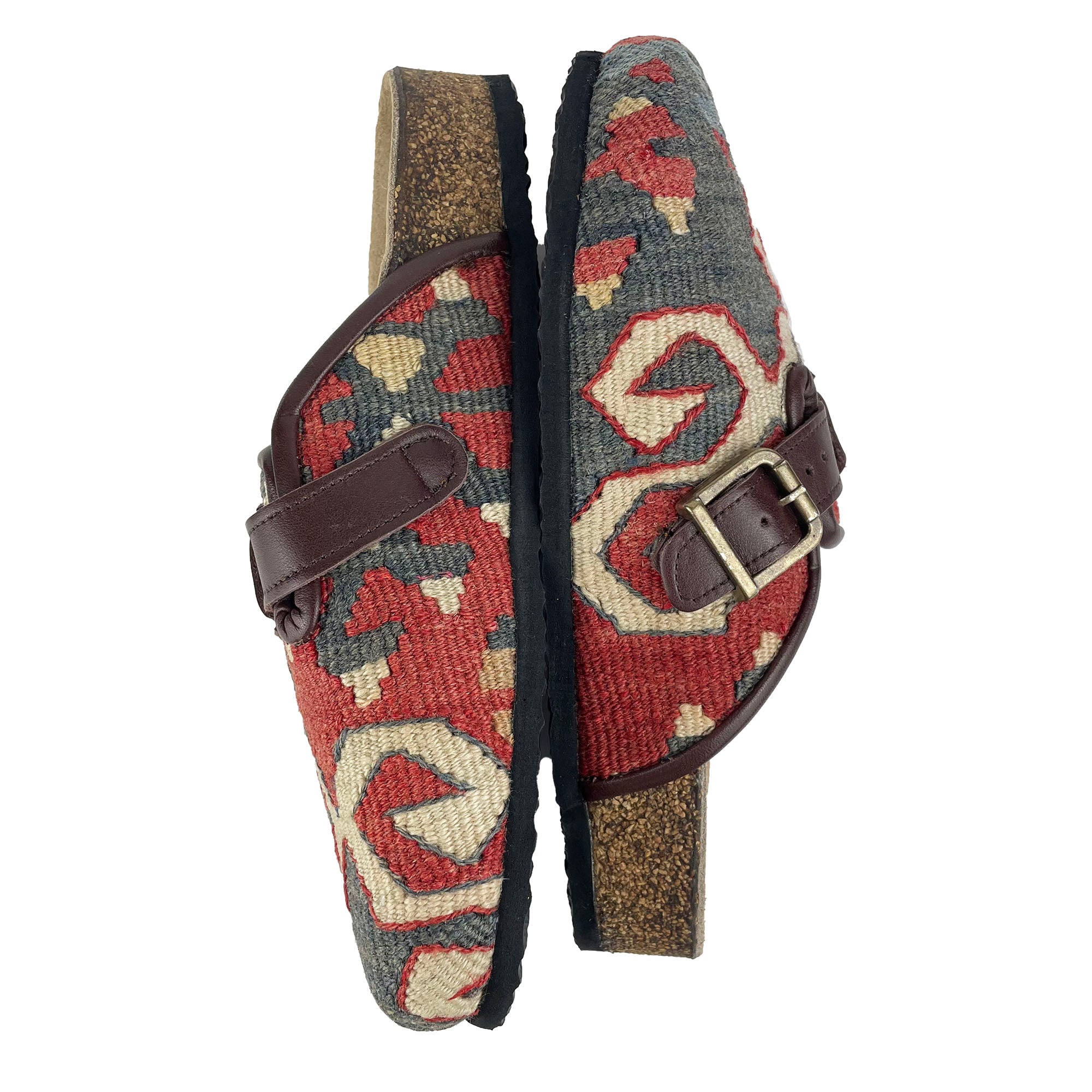 Onyx - UK 5 Ladies Carpet Clog