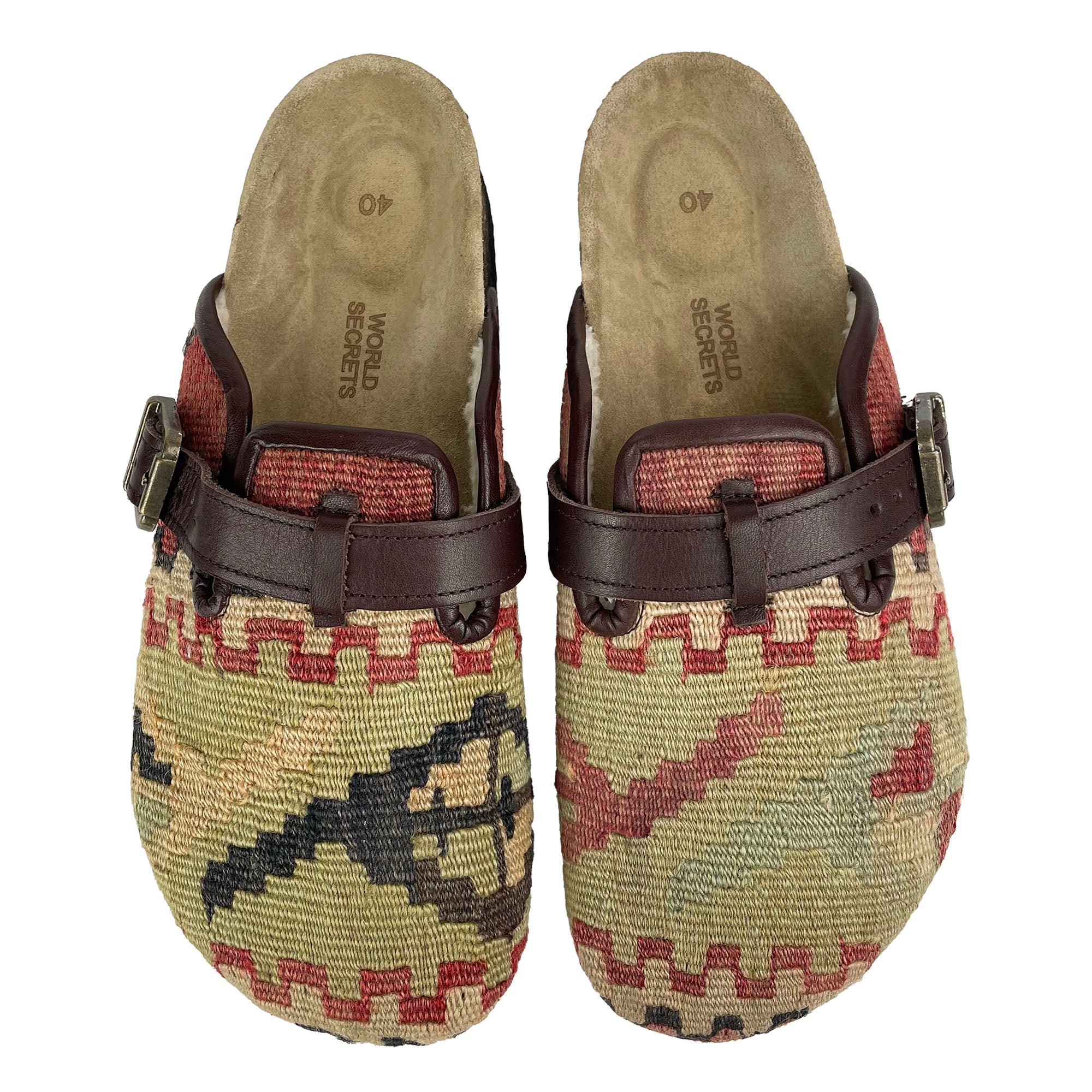 Lion - UK 7 Ladies Carpet Clog