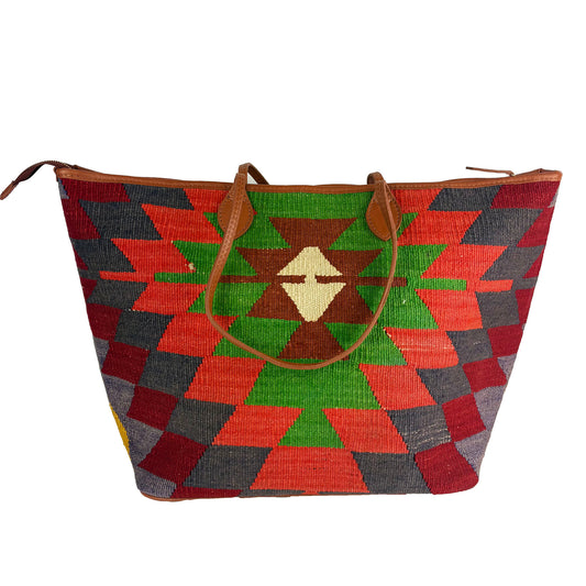 Magic - Izzy Slouch Bag