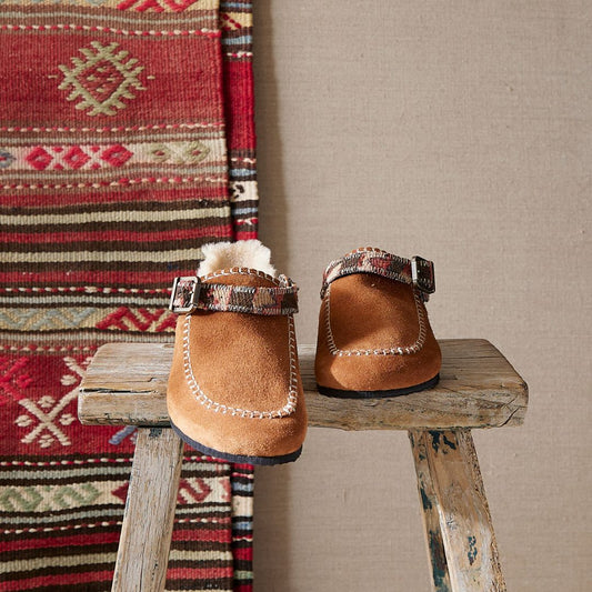 Nomad Clogs