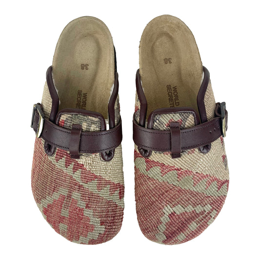 Clouds - UK 5 Ladies Carpet Clog