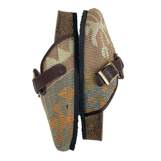 Cove - UK 4 Ladies Carpet Clog