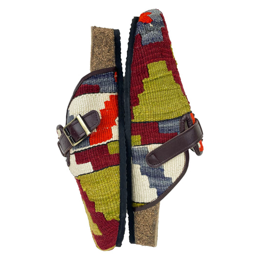 Bold - EU 45 Unisex Carpet Clog