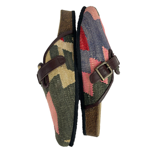 Bark - EU 43 Unisex Carpet Clog