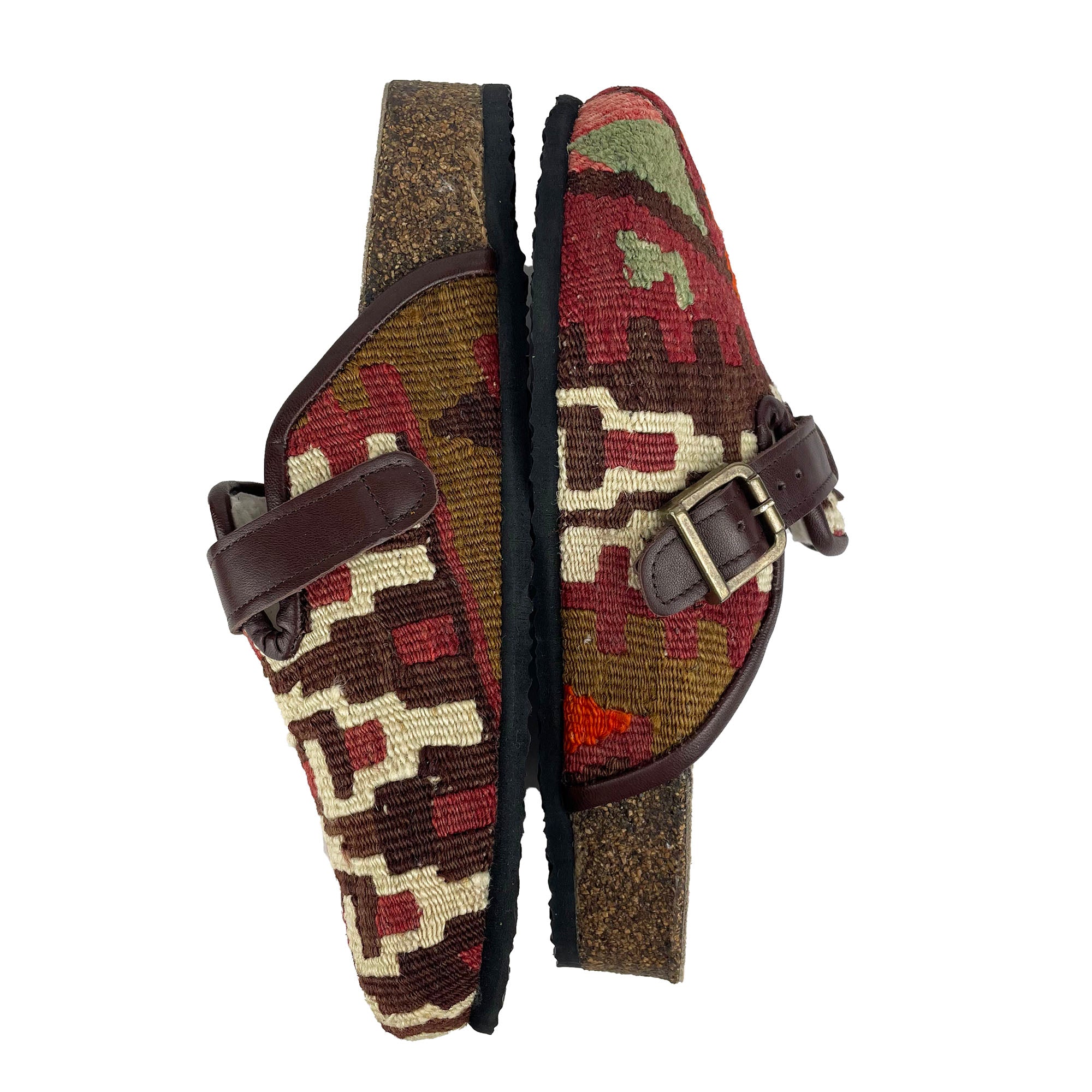 Cian - UK 6 Ladies Carpet Clog