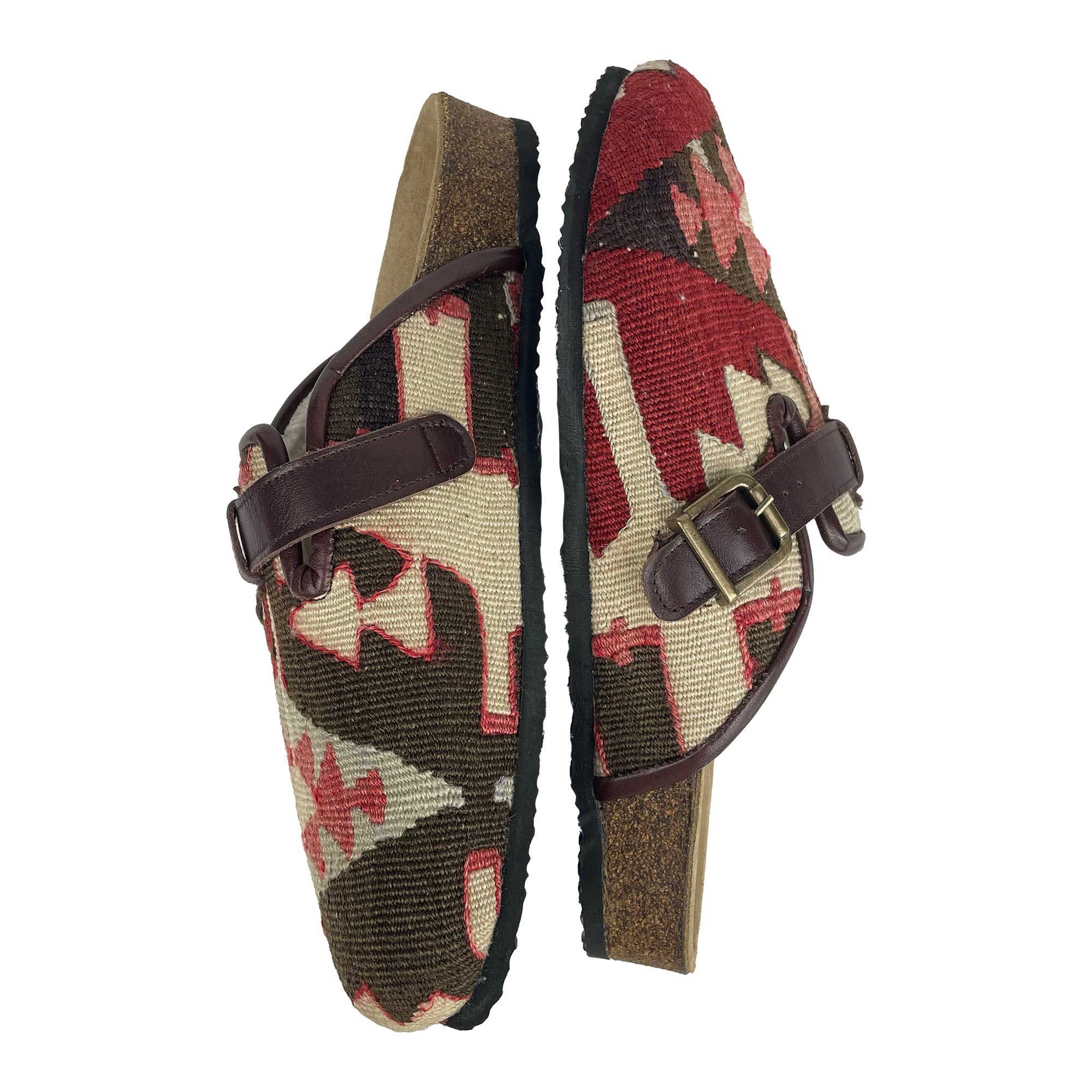 Max - EU 43 Unisex Carpet Clog