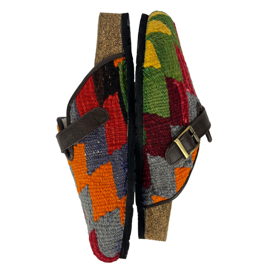 Oak - EU 43 Unisex Carpet Clog