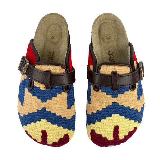 Cian - UK 6 Ladies Carpet Clog