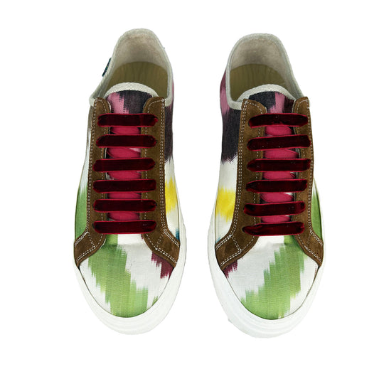 Drop of Rainbow - 'She Who Dares' Sneakers Size 6