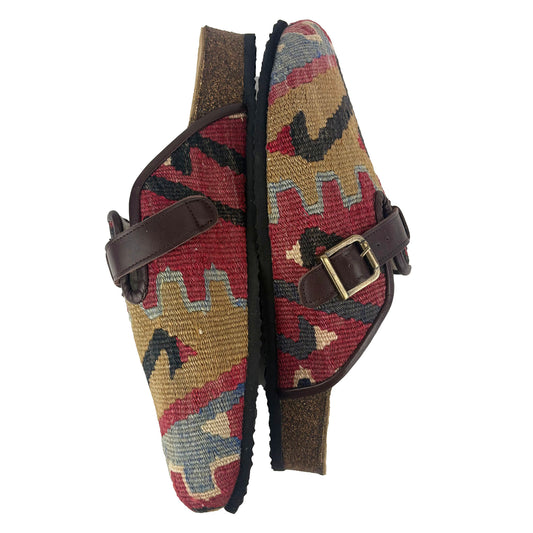 Max - EU 43 Unisex Carpet Clog