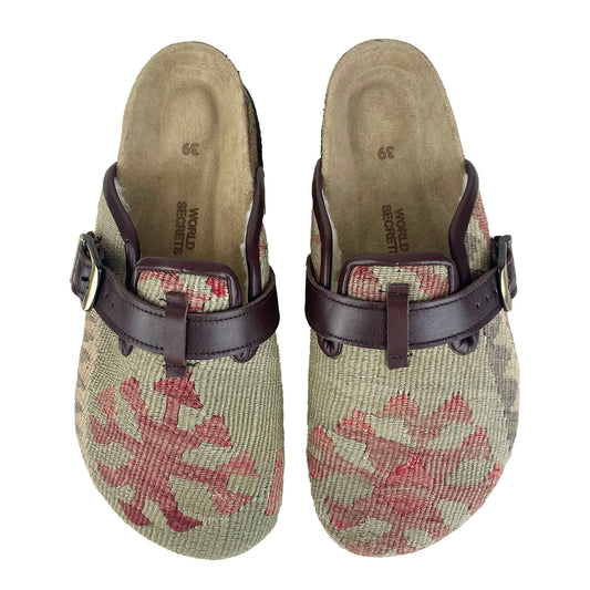 Lula - UK 6 Ladies Carpet Clog