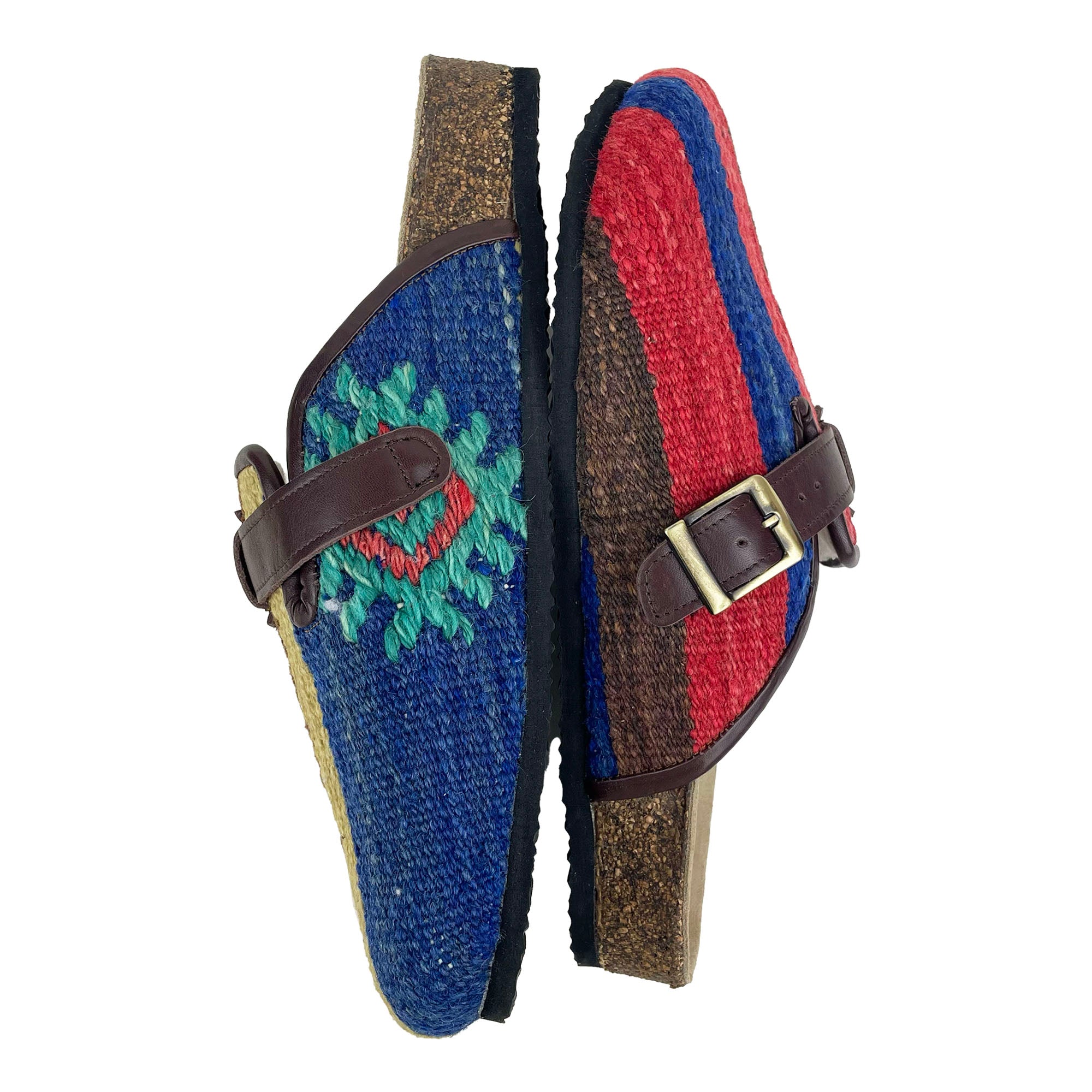 Roza - EU 42 Unisex Carpet Clog