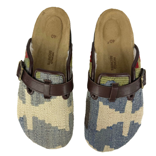 Chestnut - UK 7 Ladies Carpet Clog