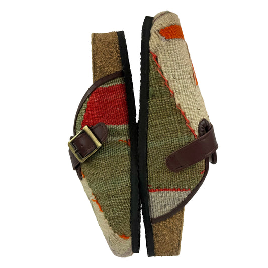 Cove - UK 7 Ladies Carpet Clog