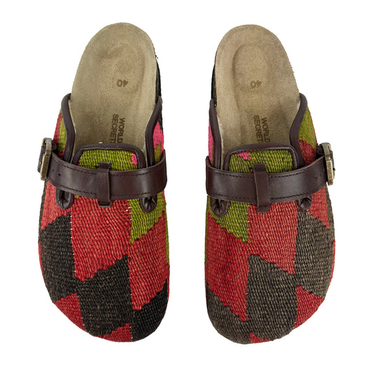 Chestnut - UK 7 Ladies Carpet Clog