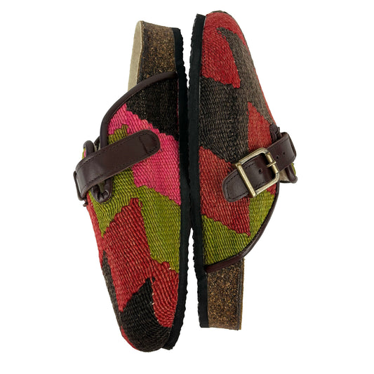 Chestnut - UK 7 Ladies Carpet Clog