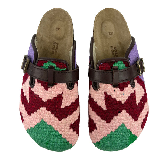 Fir - EU 42 Unisex Carpet Clog