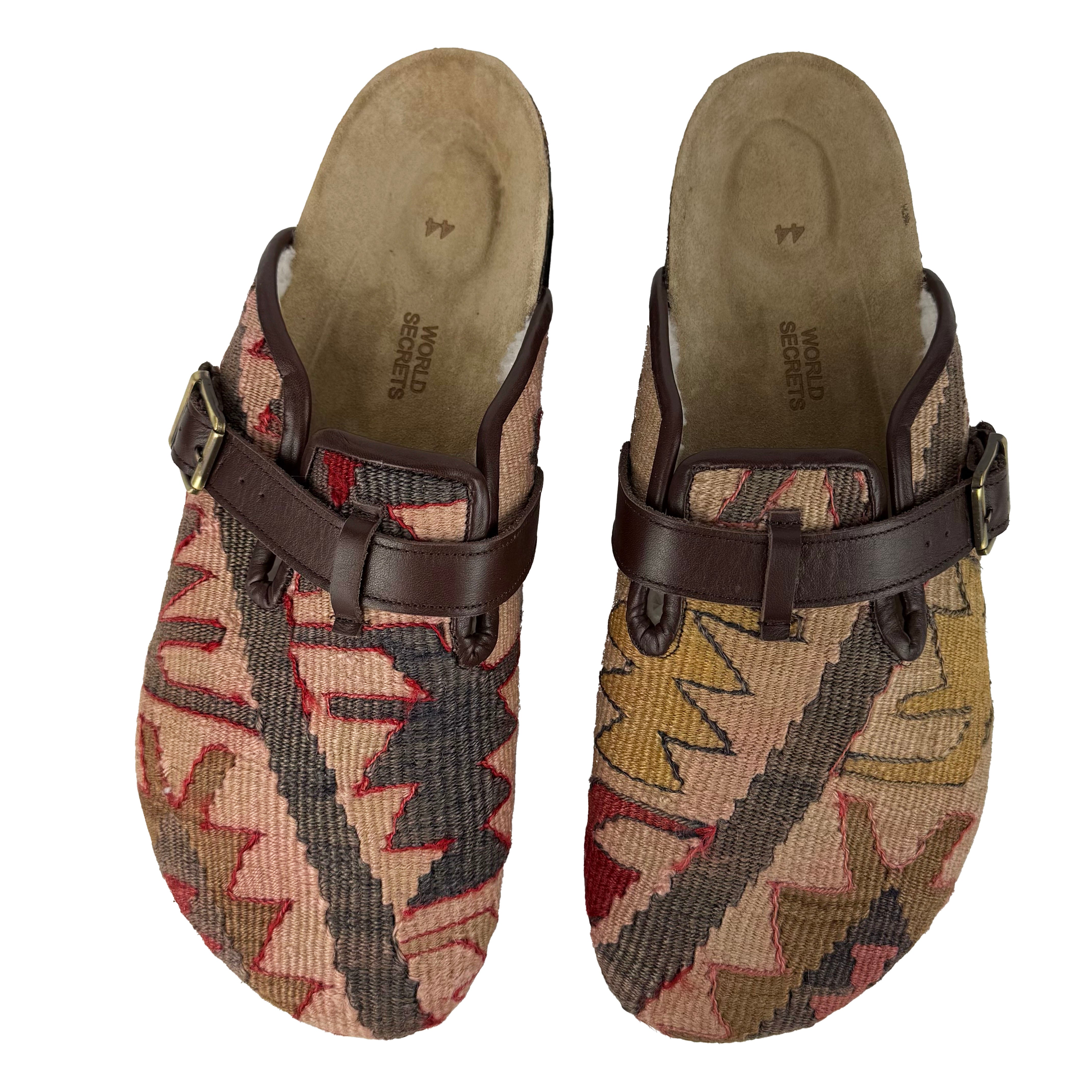 Garcon - EU 44 Unisex Carpet Clog