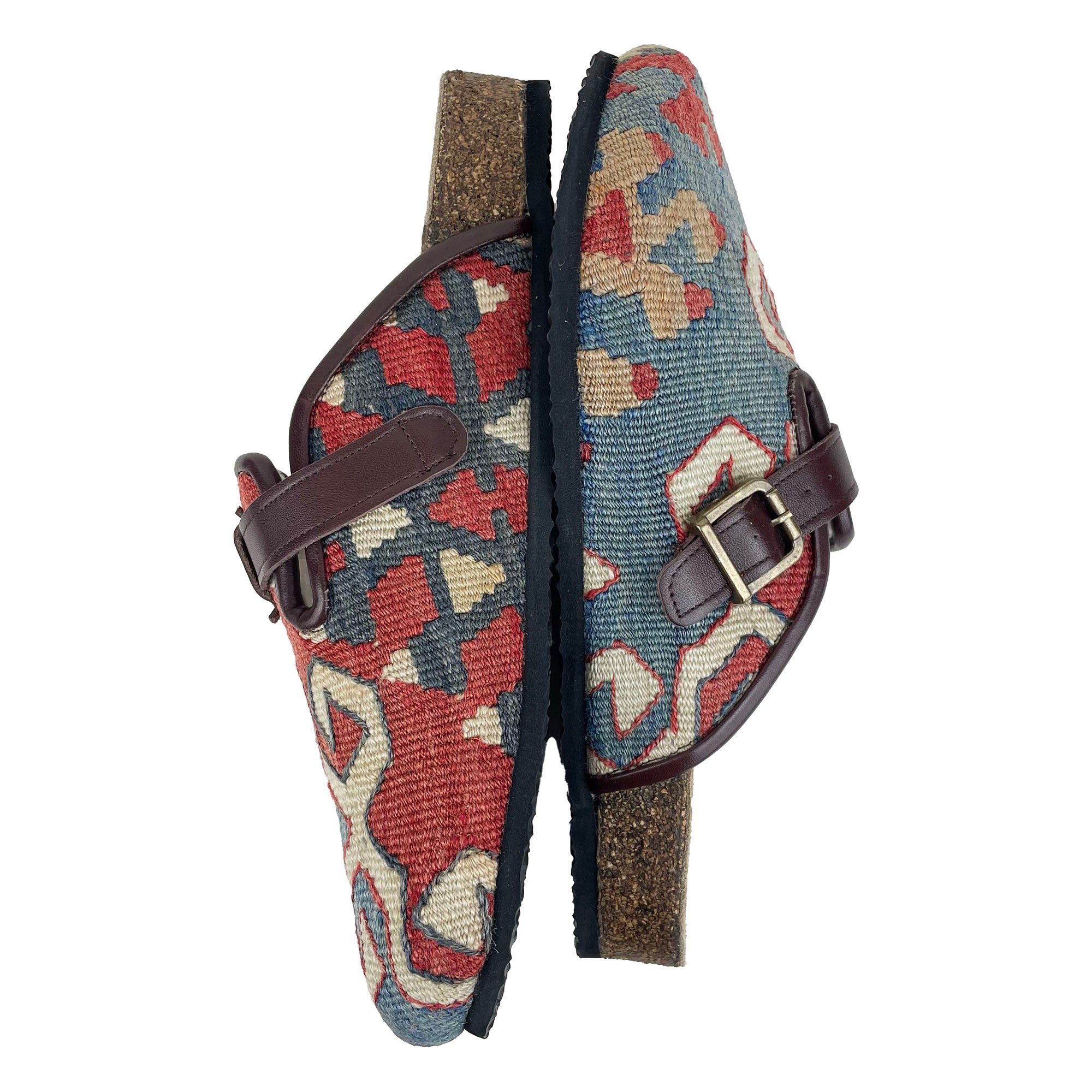 Blaze - EU 45 Unisex Carpet Clog