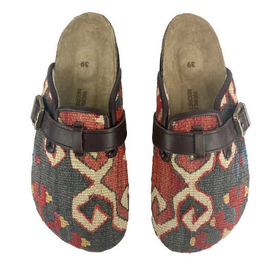 Lula - UK 6 Ladies Carpet Clog