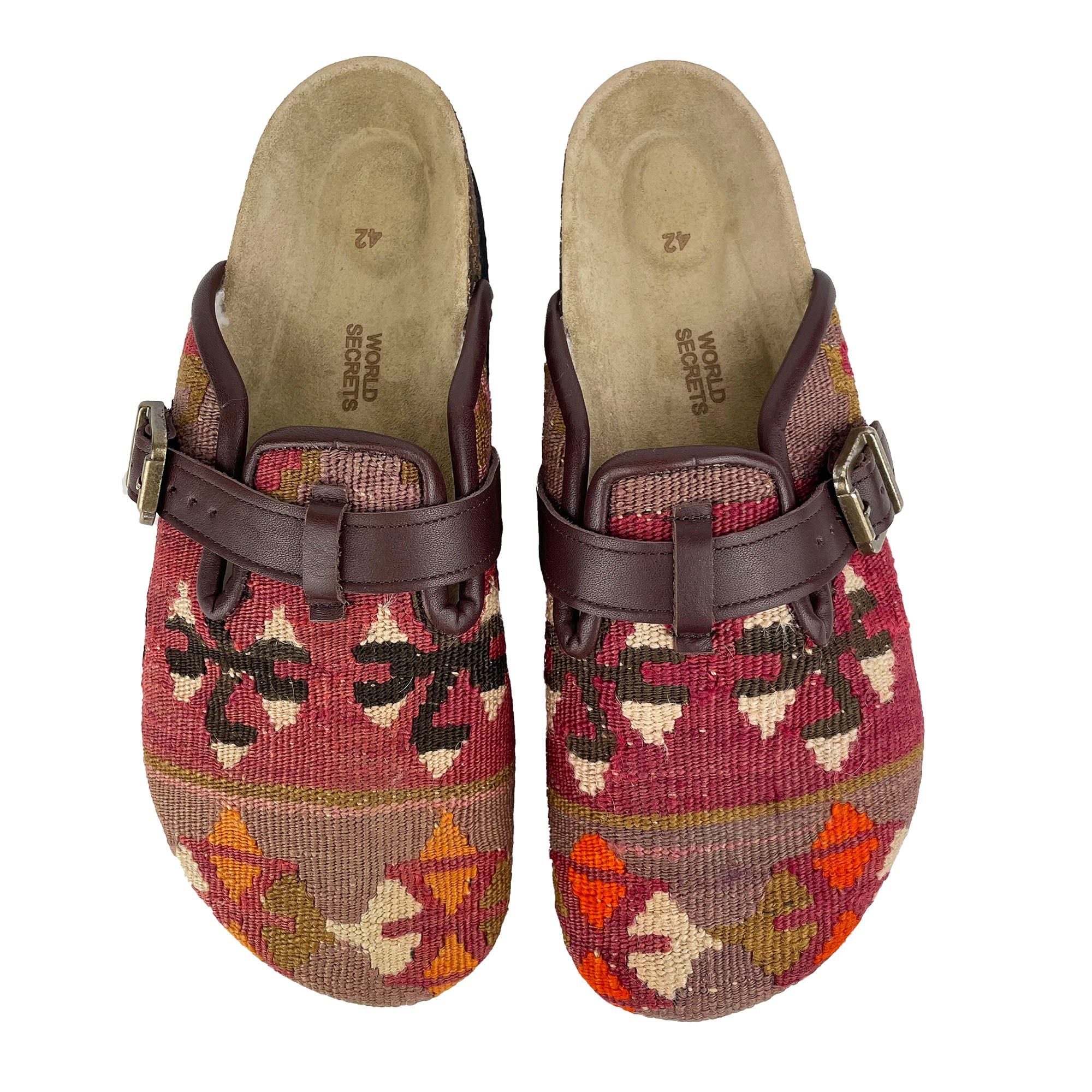 Fir - EU 42 Unisex Carpet Clog