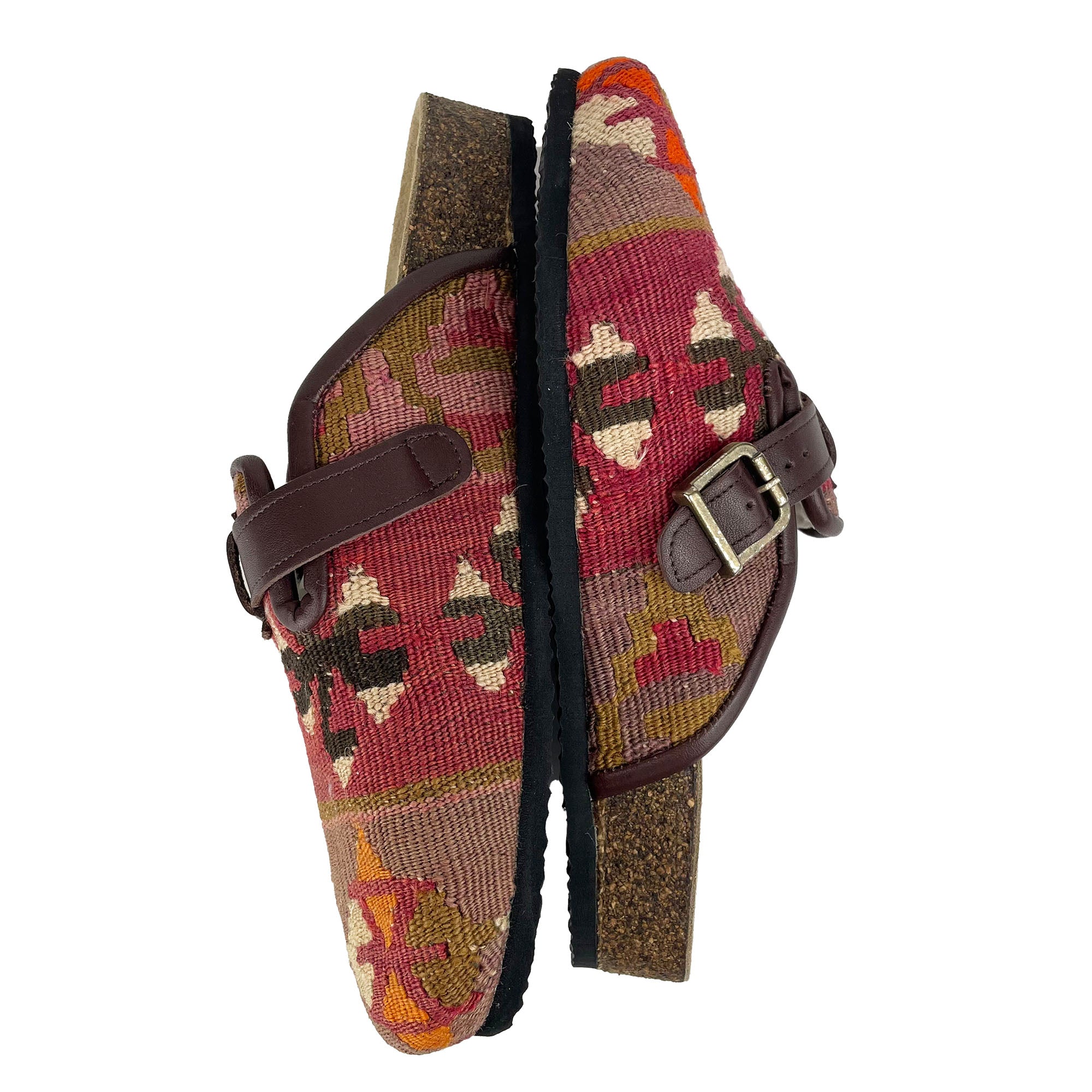 Fir - EU 42 Unisex Carpet Clog