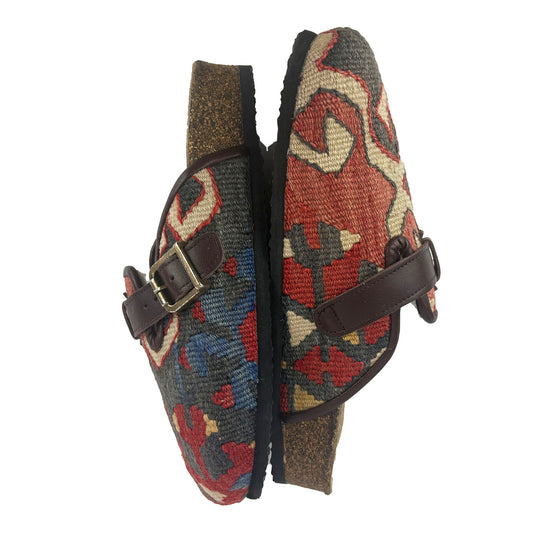Lula - UK 6 Ladies Carpet Clog