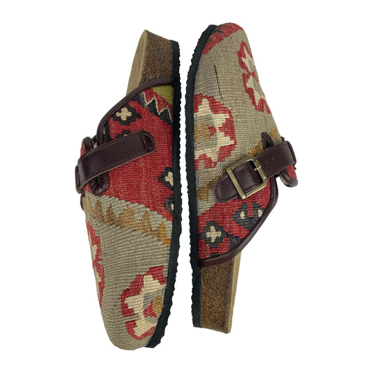 Bark - EU 43 Unisex Carpet Clog