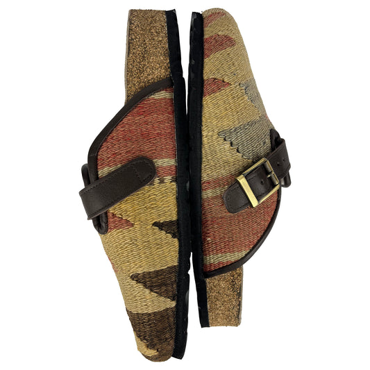 Dusk- UK 7 Unisex Carpet Clog