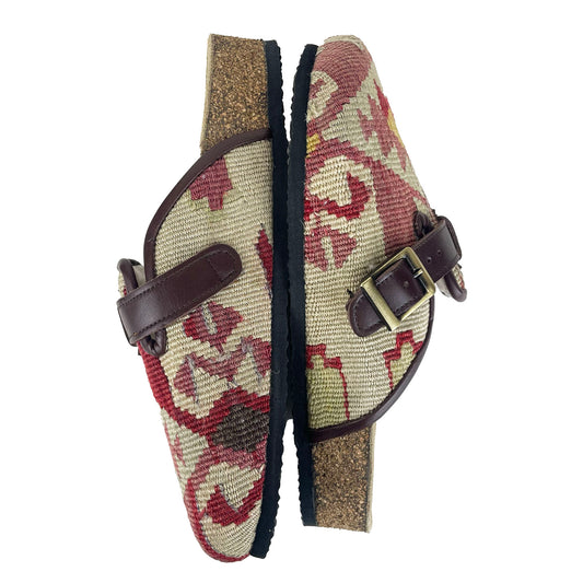 Cammi - UK 6 Ladies Carpet Clog