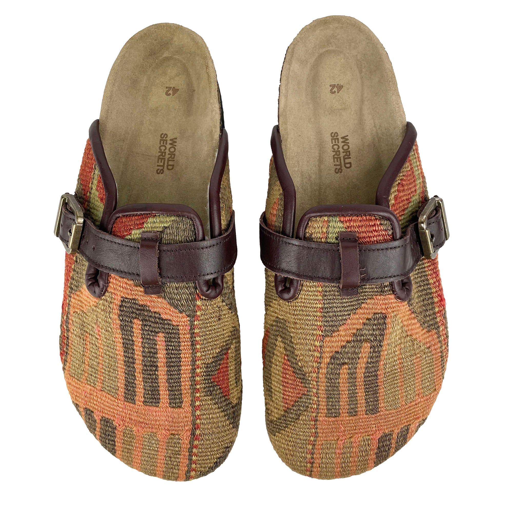 Arrow - EU 42 Unisex Carpet Clog