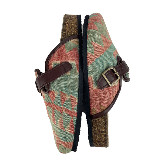 Clay - UK 8 Ladies Carpet Clog