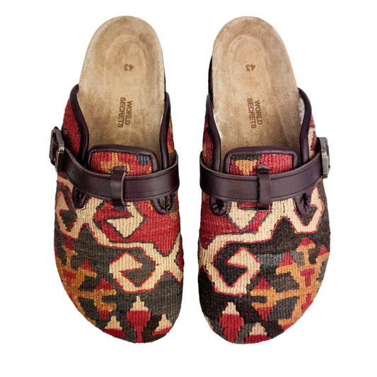 Max - EU 43 Unisex Carpet Clog