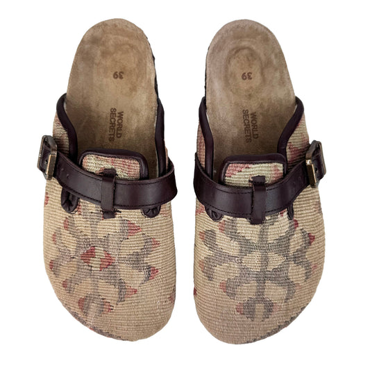 Dusk - UK 6 Ladies Carpet Clog