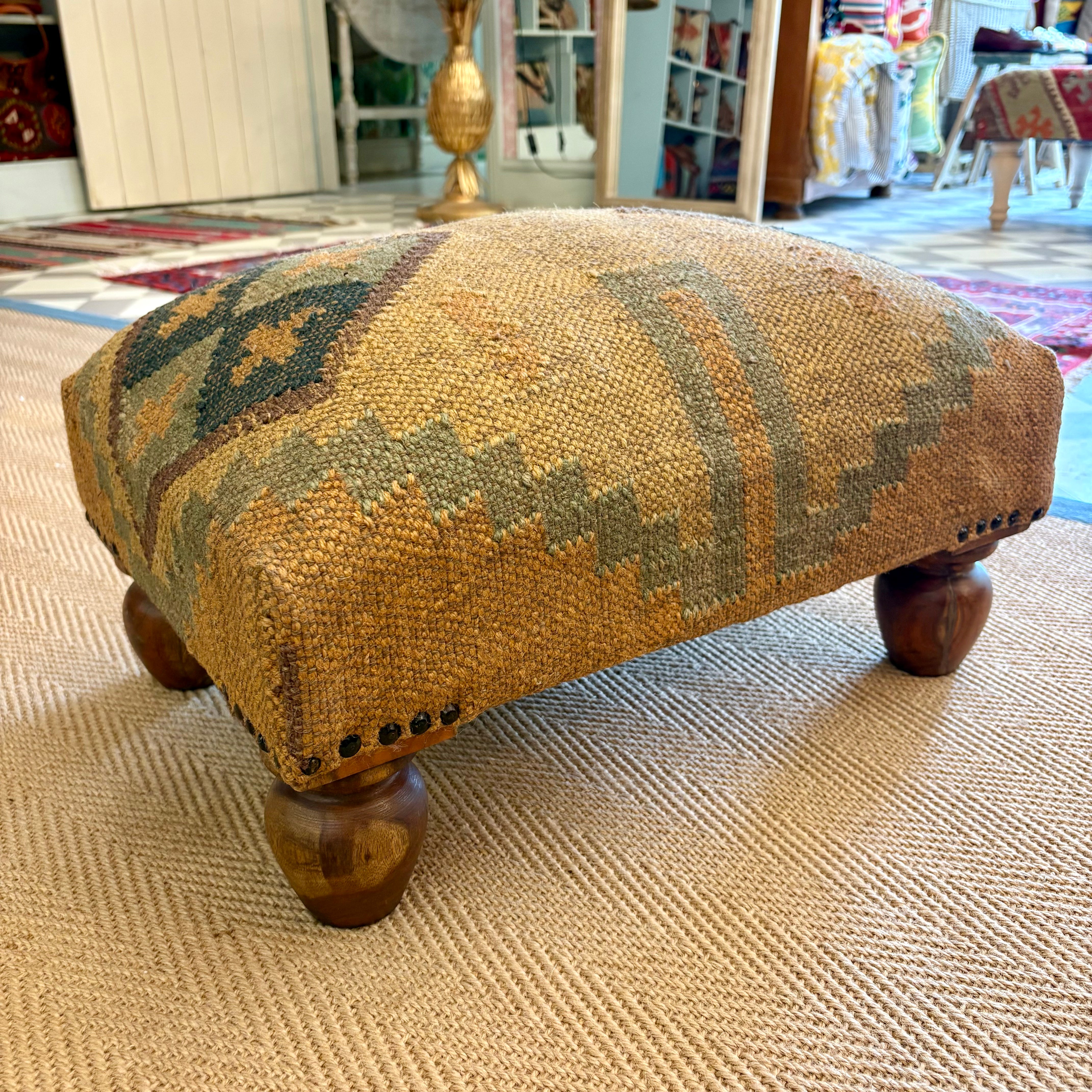 Manchego - Indian Kilim Footstool