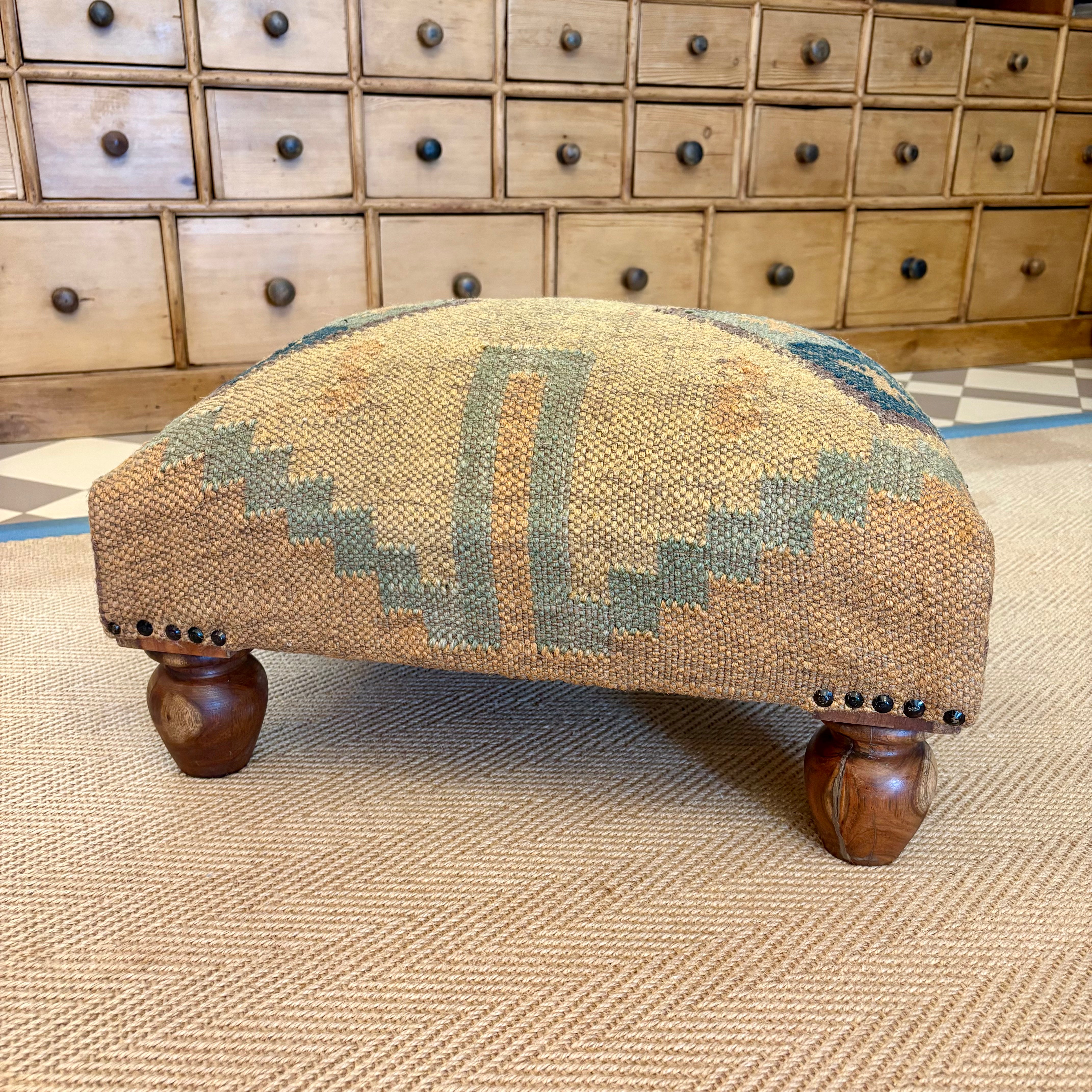 Manchego - Indian Kilim Footstool