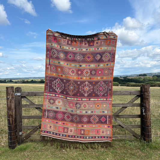 Laos Rug - 144cm x 214cm