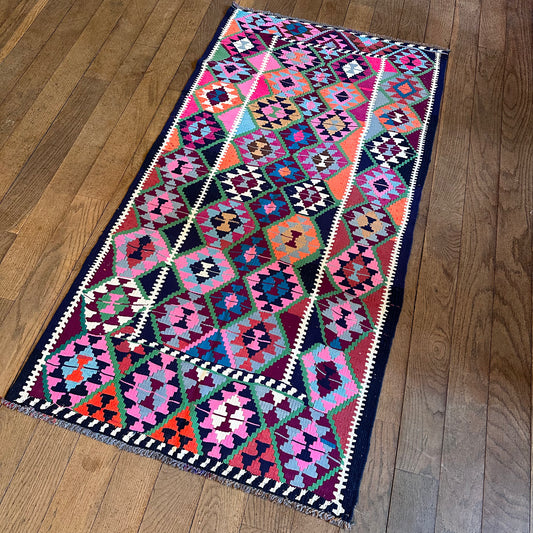 Bright - 163cm x 87cm