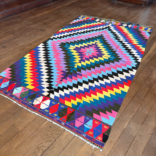 Clown  - 268cm x 163cm