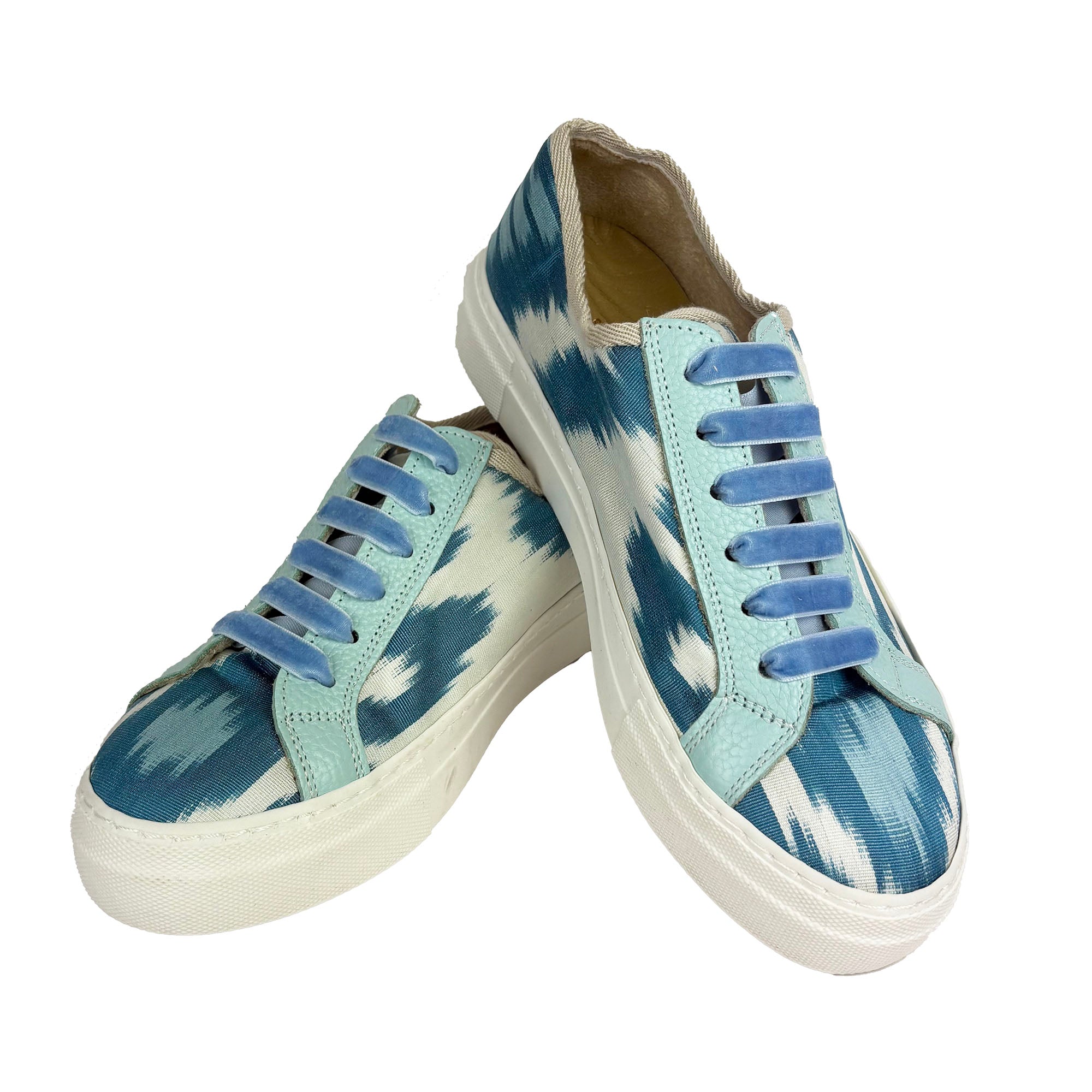 Laguna Blues - She Who Dares - UK 4