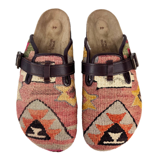 Hazel - EU 44 Unisex Carpet Clog