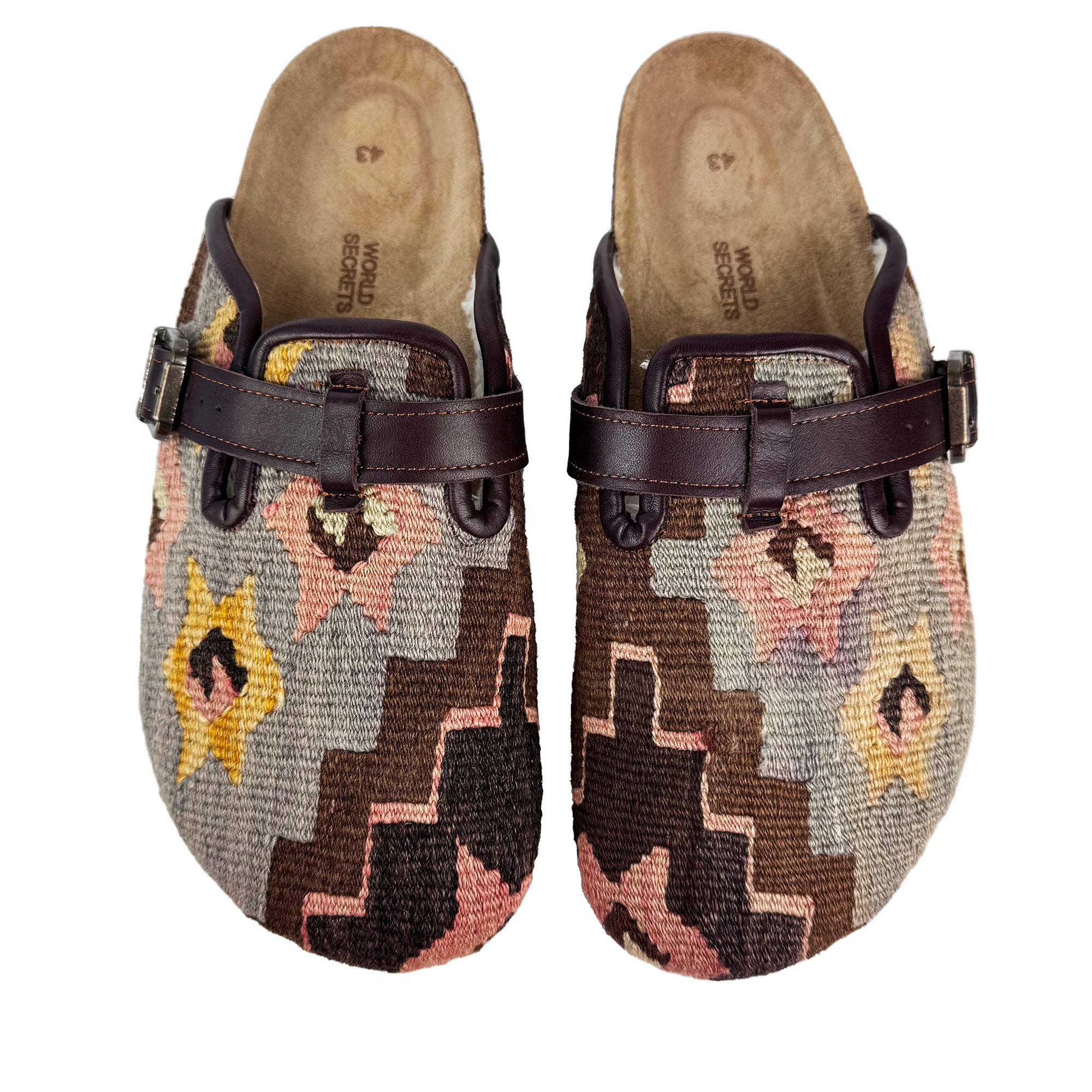 Bark - EU 43 Unisex Carpet Clog