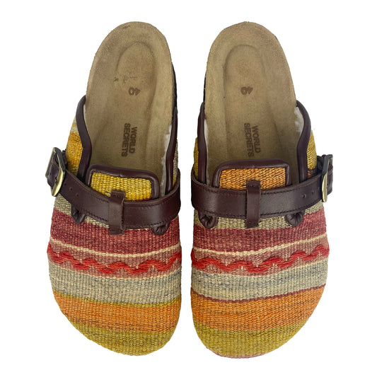 Sand Castles- UK 7 Ladies Carpet Clog